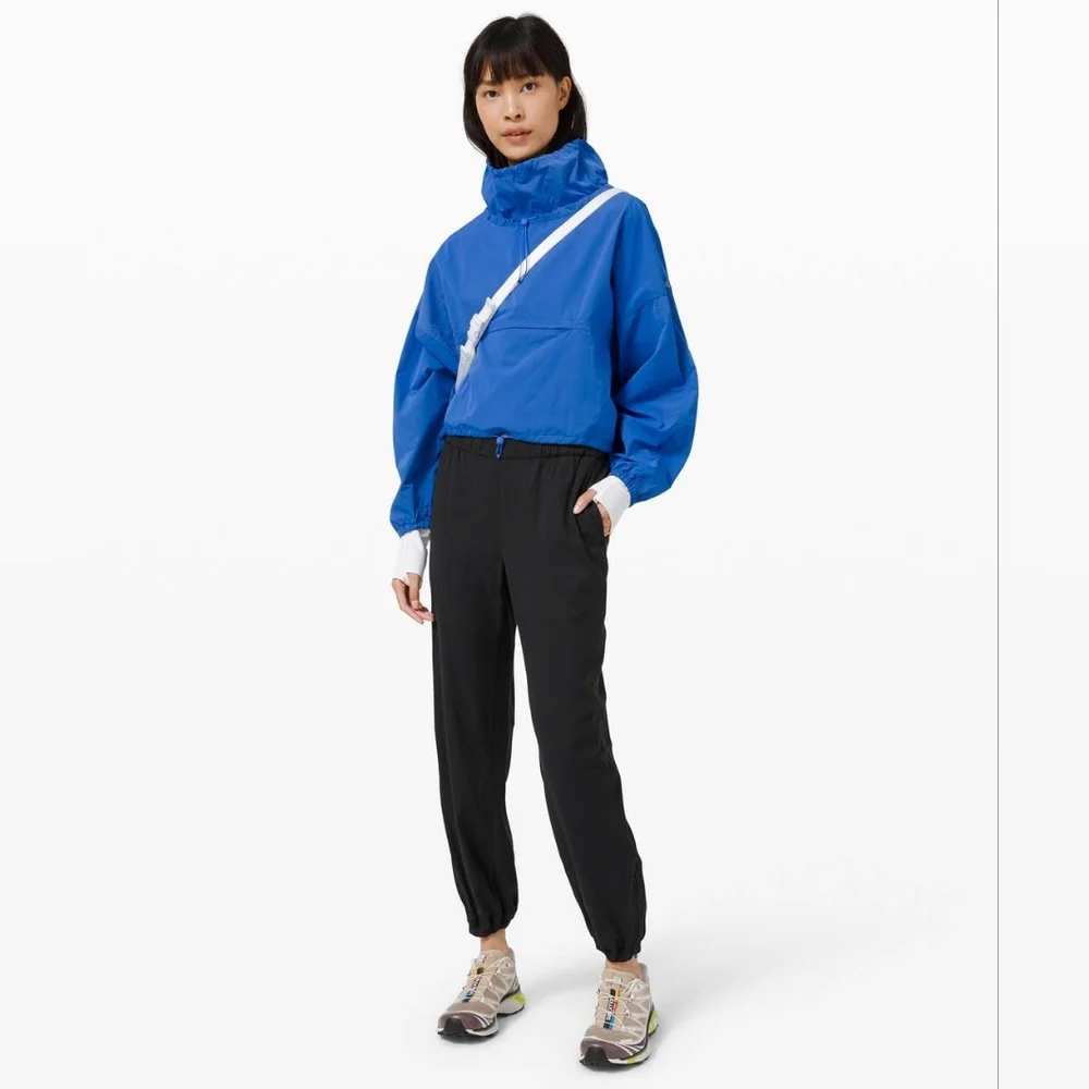 Lululemon Essential Affinity Mid Rise Jogger Black (First Release)